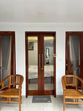 Gusti Room II